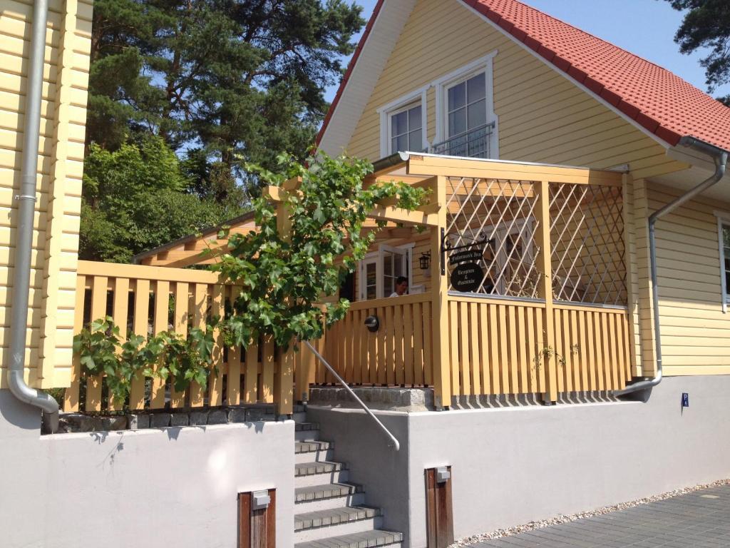 Haus Stoertebeker Appartements - Hotel Garni, Seebad Lubmin Exterior photo